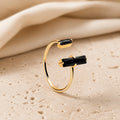 Tidløs Obsidianring i minimalistisk design