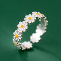 DAISY KRONE RING - (JUSTERBAR)
