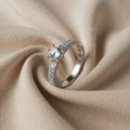 Minimalist White Gold Inlaid Zirconia Ring