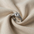INFINITY GLIMT RING