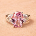 Yndefuld Ring med Rosa Sten