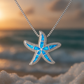 Colar de prata com estrela-do-mar azul brilhante e opala